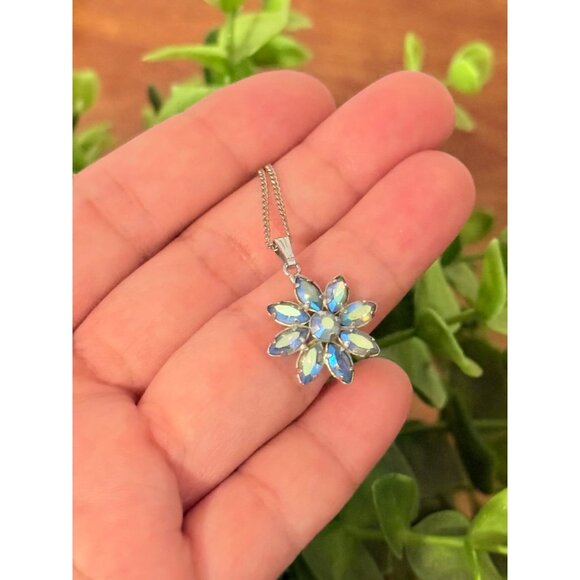 Sterling Flower Pendant Necklace - Picture 5 of 7